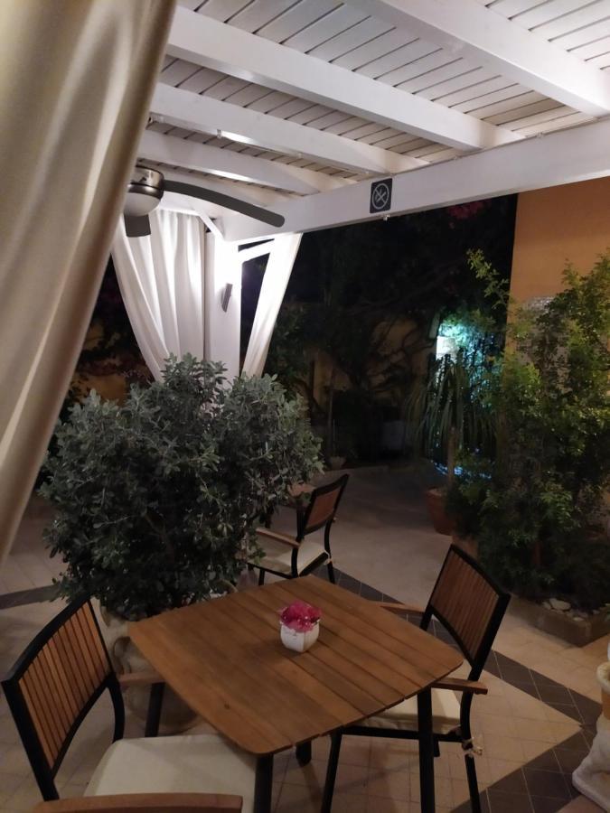 Domos Le Due Tuie Bed and Breakfast Piscinas Buitenkant foto