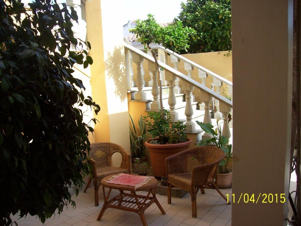 Domos Le Due Tuie Bed and Breakfast Piscinas Buitenkant foto