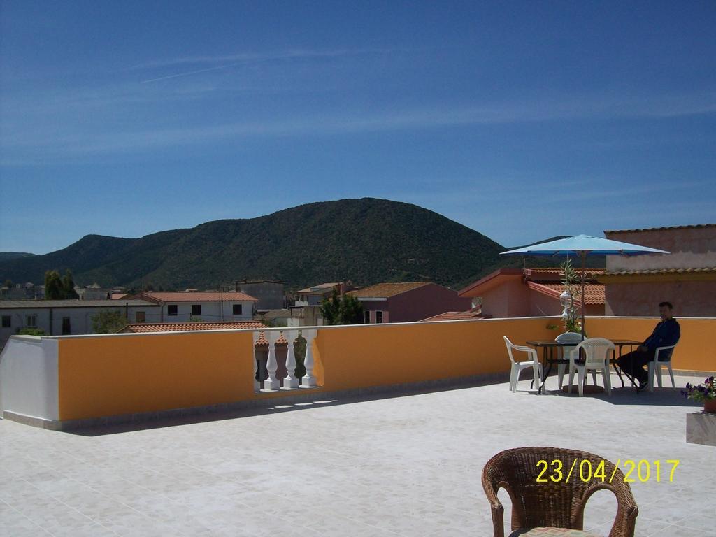 Domos Le Due Tuie Bed and Breakfast Piscinas Buitenkant foto